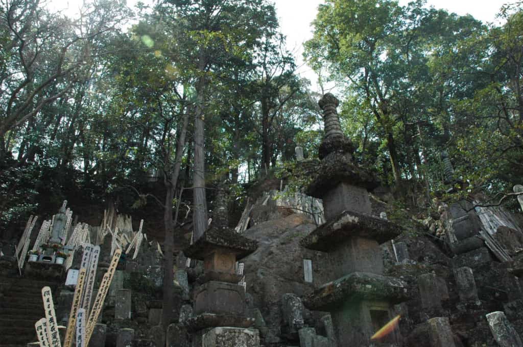 岩舟山高勝寺